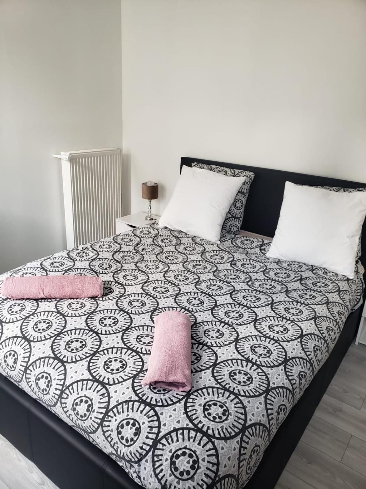 Vierzon Superbe Appartement Kültér fotó